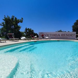 Victoria Resort